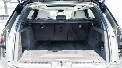 رنج روفر سبورت SV One Carbon Bronze موديل 2024 (مستعمل) 9