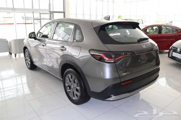 هوندا ZR-V LX موديل 2024 4