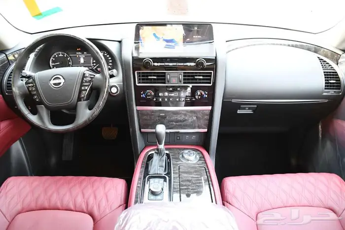 NISSAN PATROL Platinum 2024 خليجي KM0 7