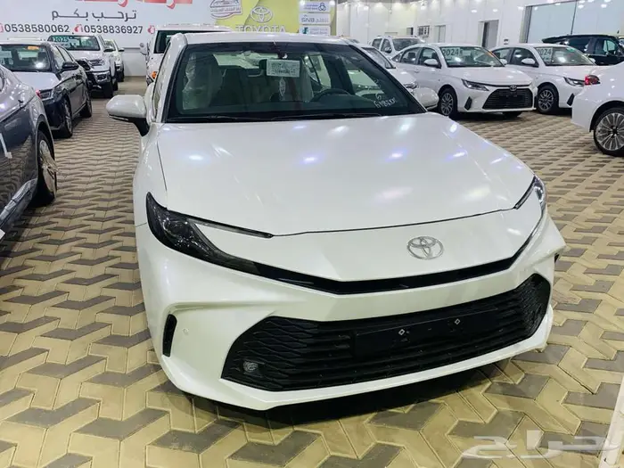 تويوتا كامري 2025 ستاندر بنزين 1
