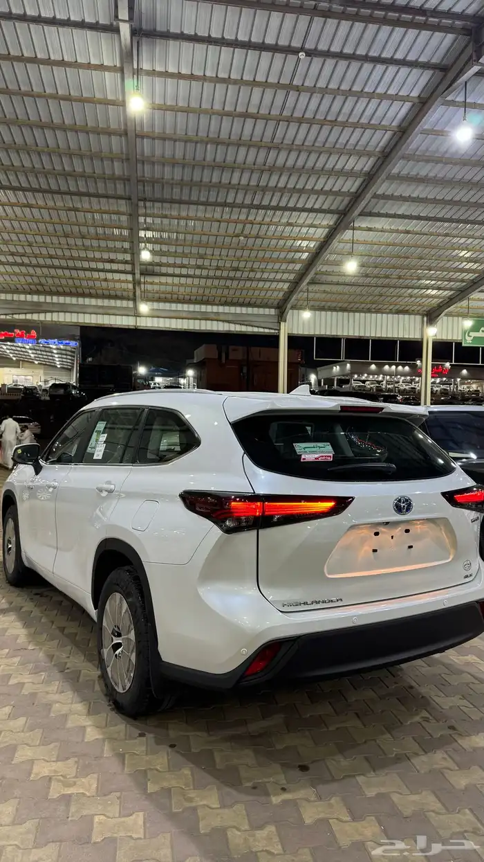 تويوتا هايلاندر GLE هايبرد سعودي موديل 2024 17