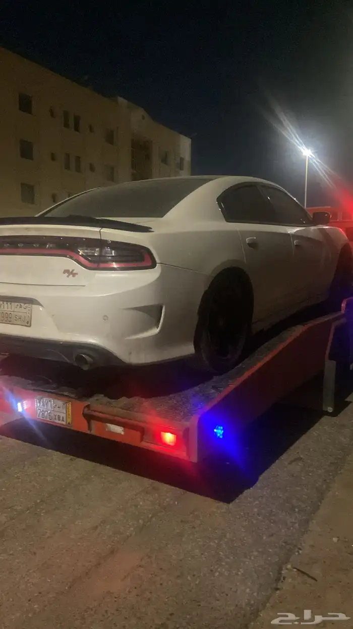 سطحة بريدة لنقل السيارات المعطلة والمصدومة داخل بريدة 80 0