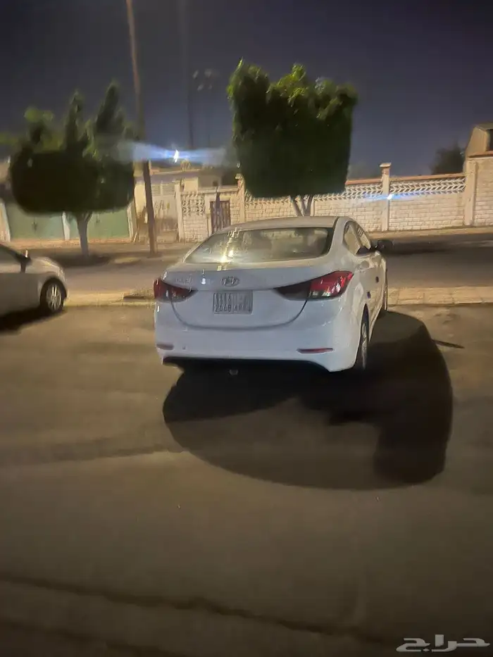 هونداي إلنترا 2016 4