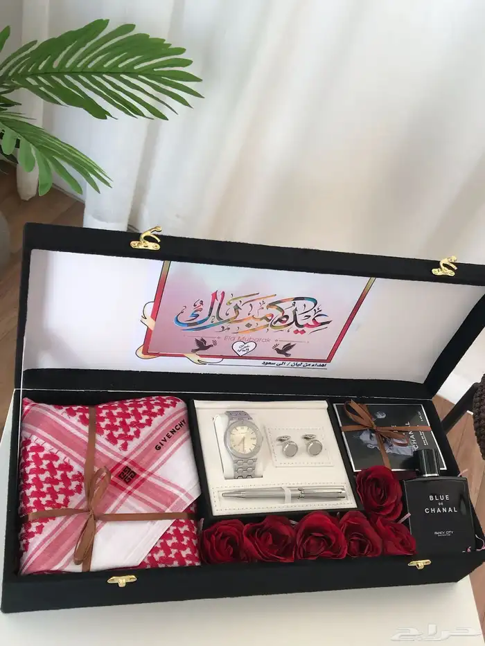 شماغ جفنشي مع طقم ساعه 0