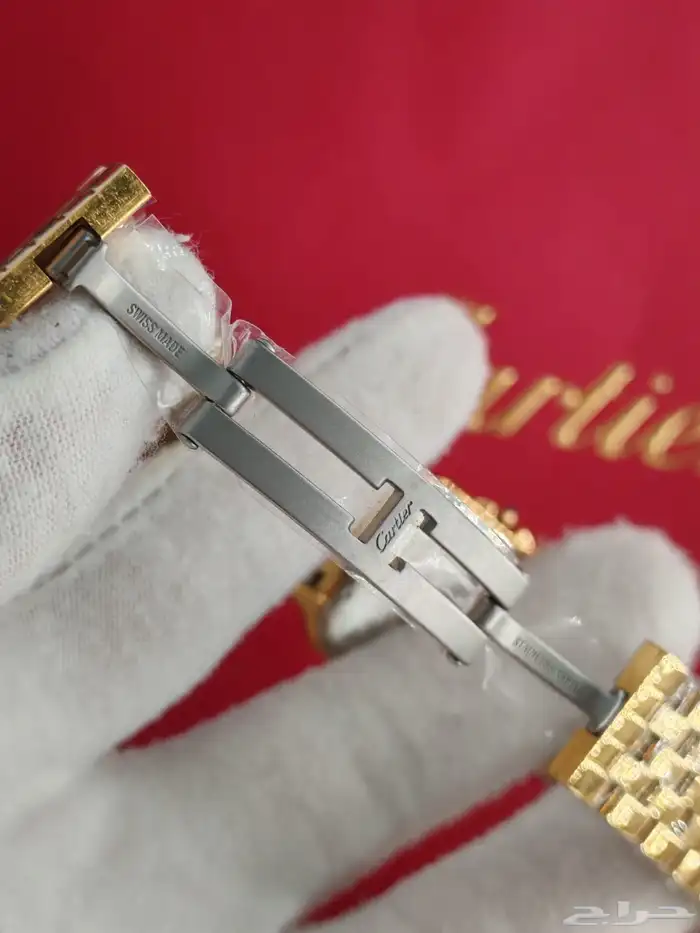 ساعة كارتير نسائي موديل بانثر 15