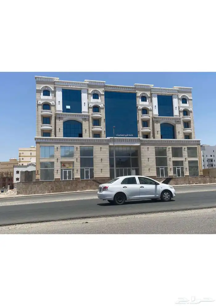 حجر الرياض نساح نخب اول 0