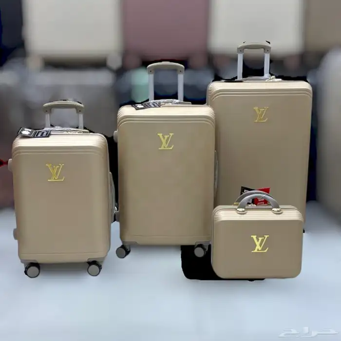 شنط سفر ودبش 73