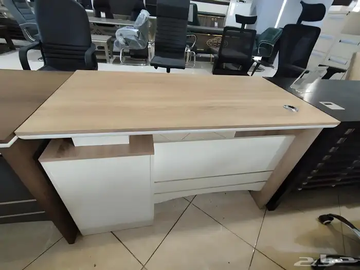 مكاتب دولاب خشب دولاب حديد كرأسي جلد. 34