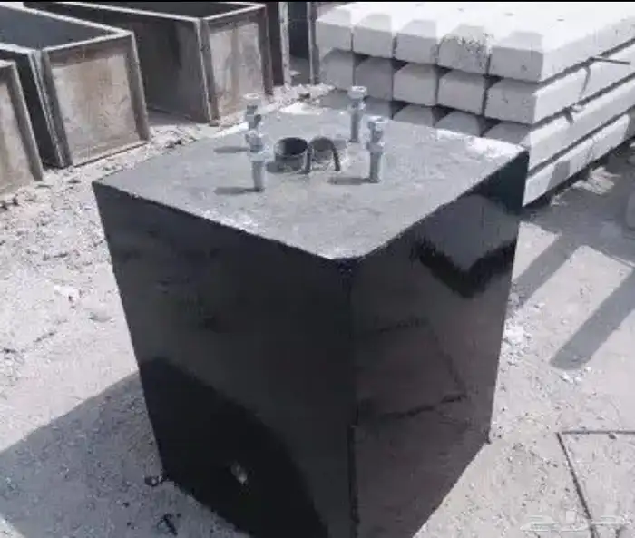 قواعد خرسانيه مختلفت المقاسات للبيع 0