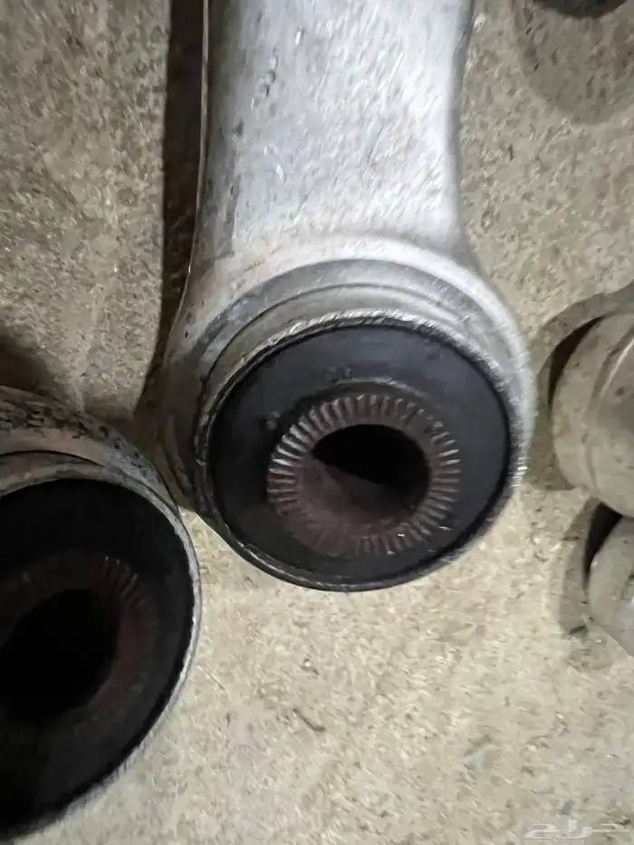 مقصات خلفي لكزس LS-460 10