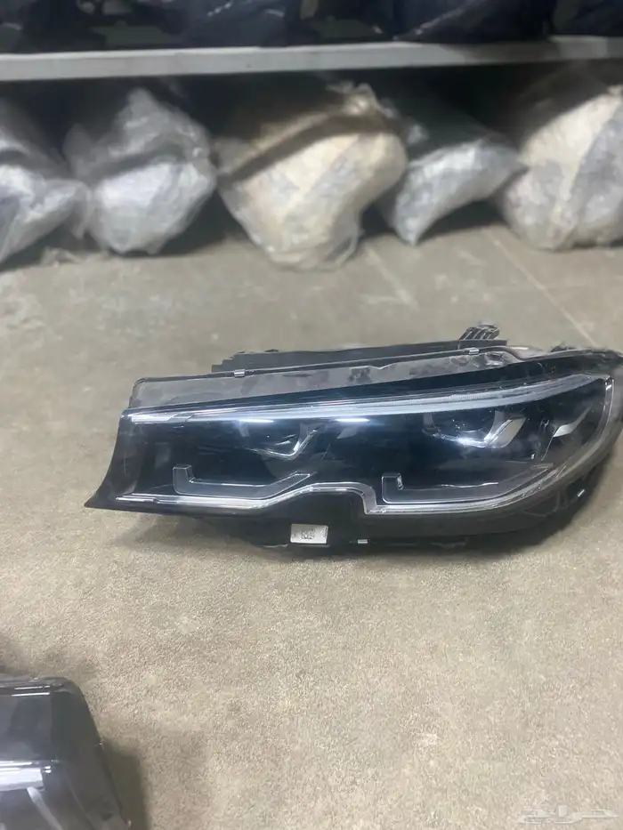 شمعات بي ام دابليوi 350 2020 1