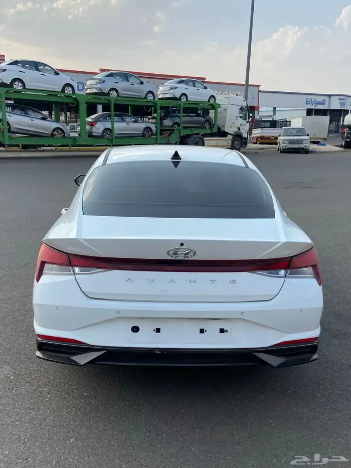 النترا 2021 ( بنزين ) 5
