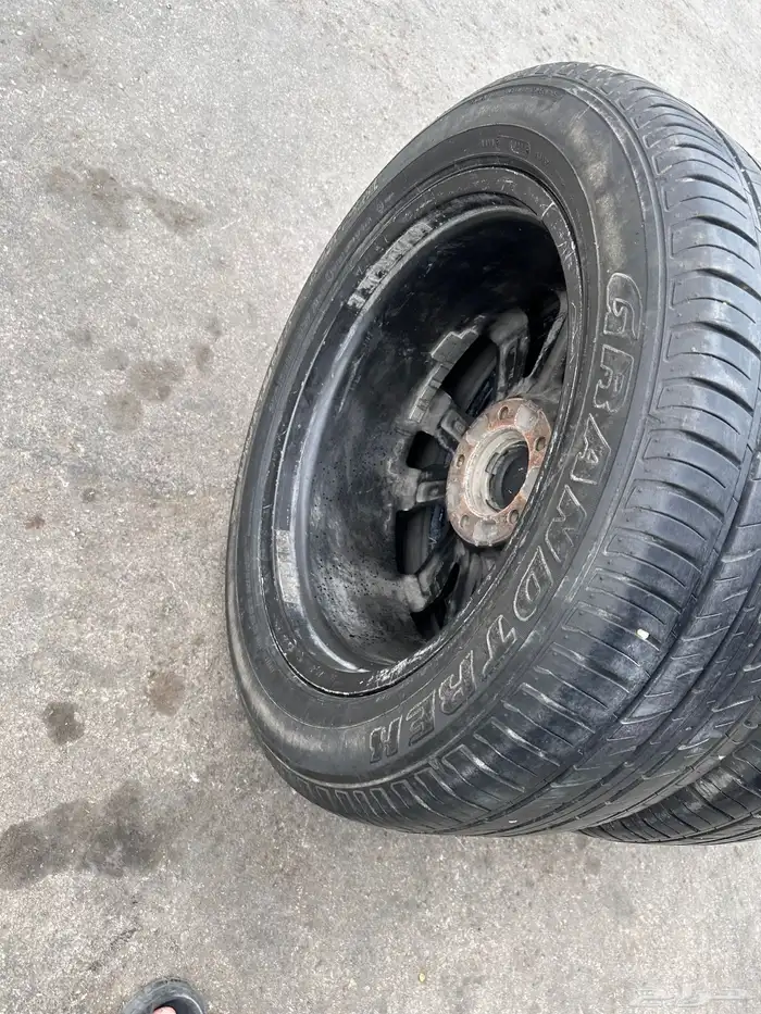 جنوط لكزز بلاك ديشن درجه اولى مع كفرات دنلوب 275.50.21ت22 6