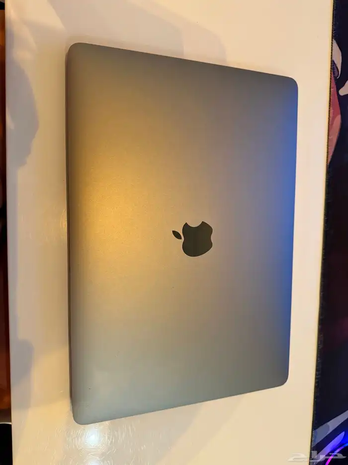 MACBOOK PRO 2019 256gb SSD 8GBRAM WITH TOUCH PAD 13 inches 4