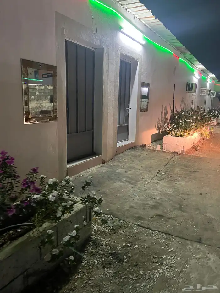 حوش للايجار 2