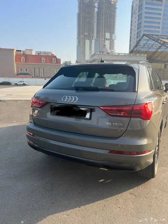 Audi Q3 Black Edition 4