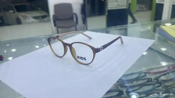 نظارات طبية 24