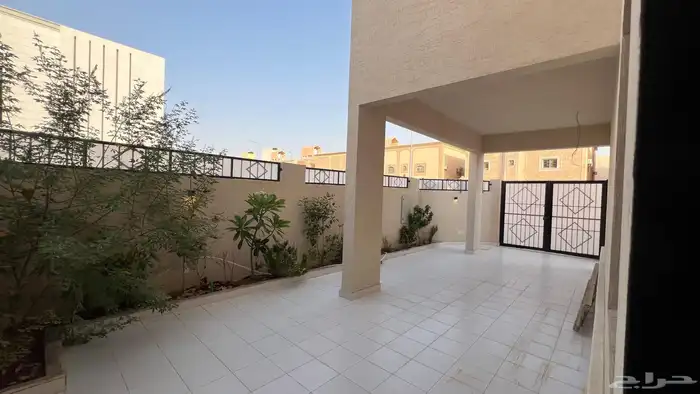 فله للبيع 3