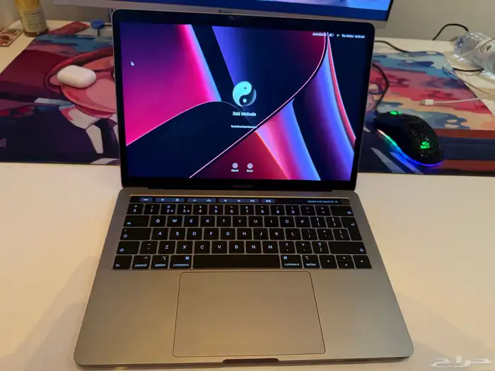 MACBOOK PRO 2019 256gb SSD 8GBRAM WITH TOUCH PAD 13 inches 3