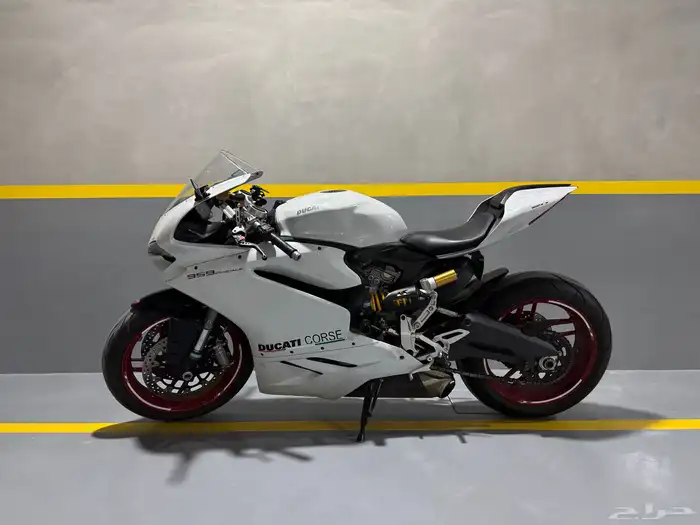 دوكاتي - Ducati Panigale 959 1