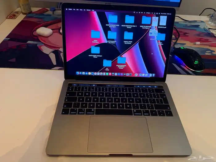 MACBOOK PRO 2019 256gb SSD 8GBRAM WITH TOUCH PAD 13 inches 0