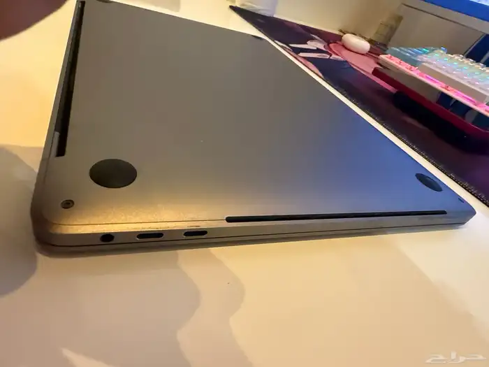 MACBOOK PRO 2019 256gb SSD 8GBRAM WITH TOUCH PAD 13 inches 2