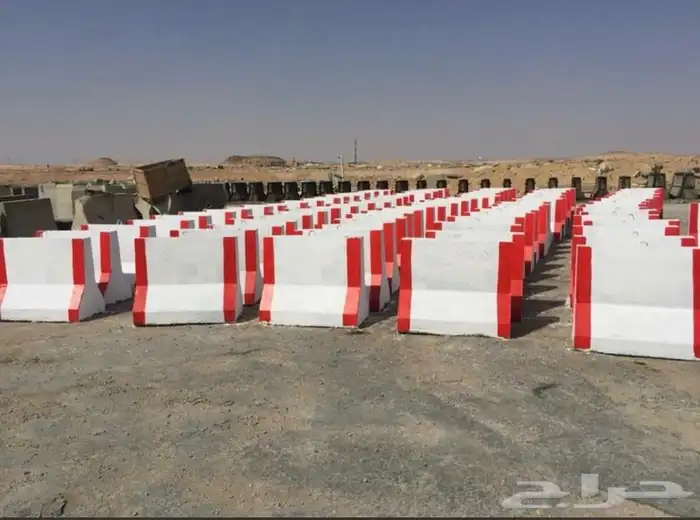 تأجير بيع حواجز تنظيم الحشود افنت تنظيمية اسوار صبات خرسانية 21