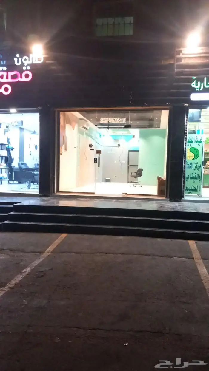 محل للإيجار خميس مشيط الحي الراقي 3
