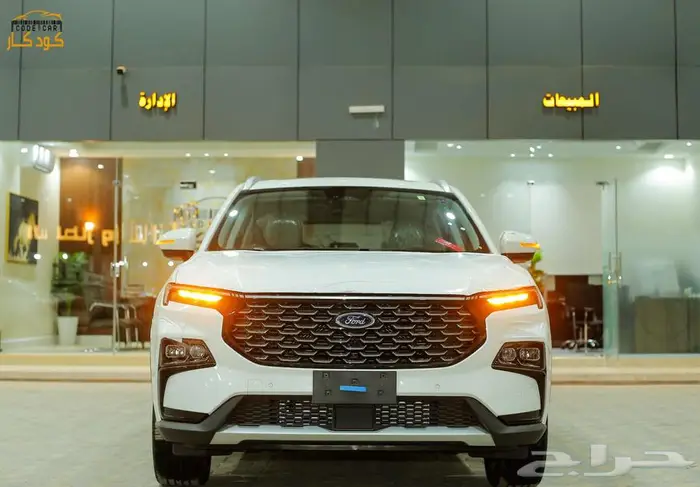 فورد تريتورى تيتانيوم بلس 2025 1