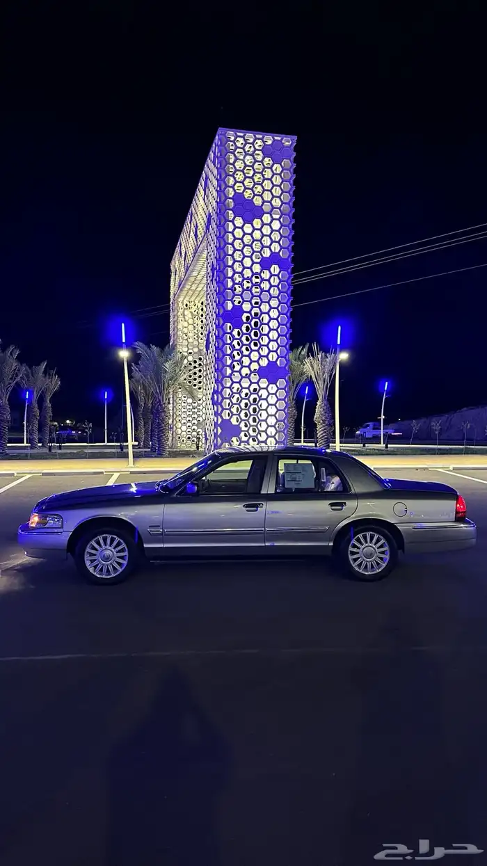 جراند ماركيز 2009 LS 11