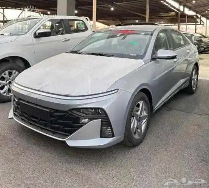 اكسنت فليت وسمارت 13