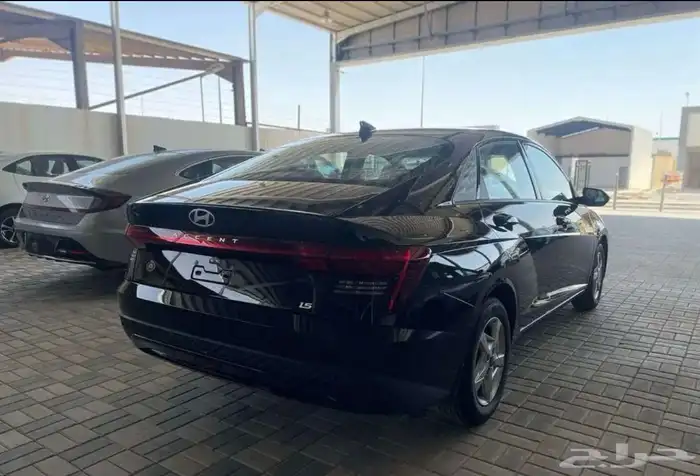 اكسنت فليت وسمارت 6