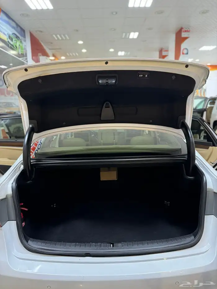 جنسس 11