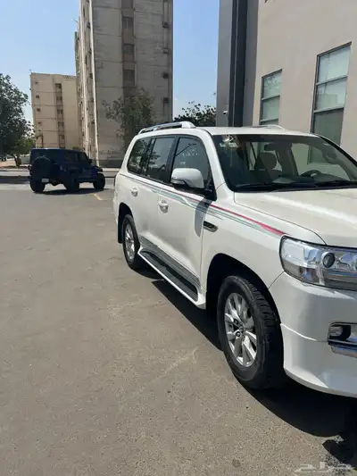 لاندكروزر 2019 V6 4
