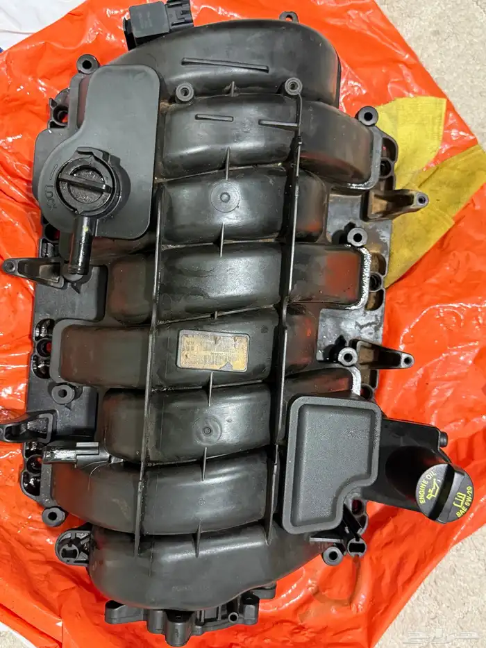 5.7 Intake Manifold 1