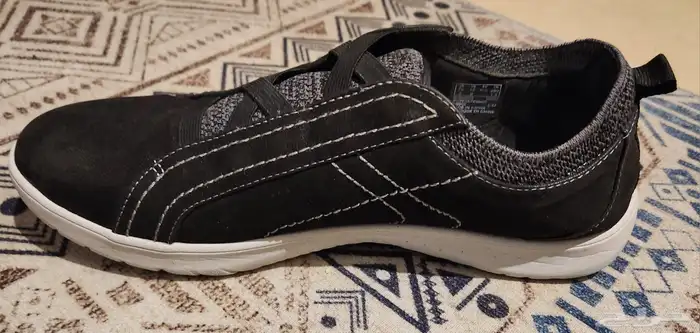 حذاء اصلي نسائي كلاركس clarks 6