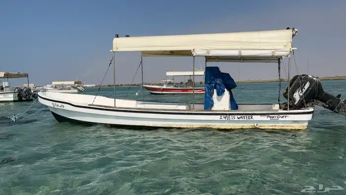 قارب للبيع اقبل بدل بسياره مناسبه 1