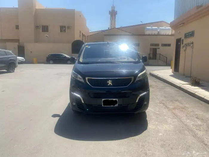 فان بيجو 2019 فل كامل 14