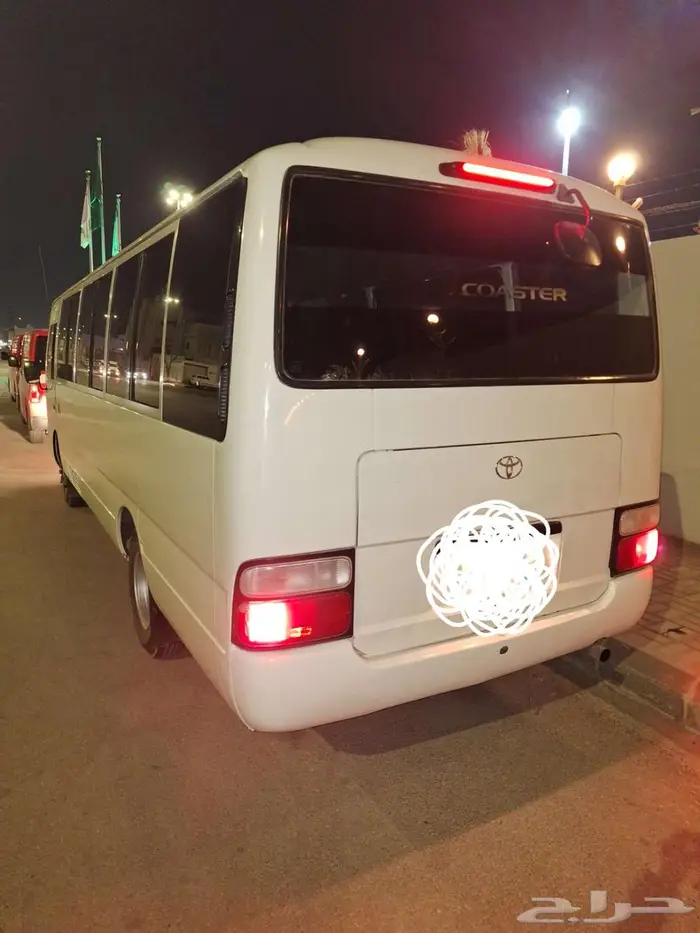 كوستر بنزين للايجار الشهري 30راكب 1