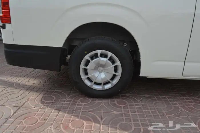 تويوتا باص هايس 2025 ديزل سقف مرتفع عبداللطيف جميل 23