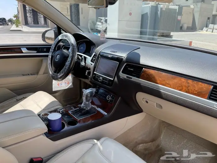 فولكس فاجن طوارق 2013 1