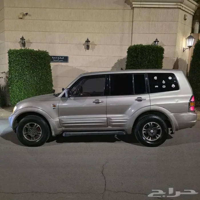 باجيرو فل كامل 2001   3600 CC 5