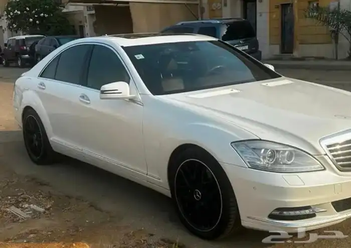 للبيع مرسيدس بانورما S300 2010 2
