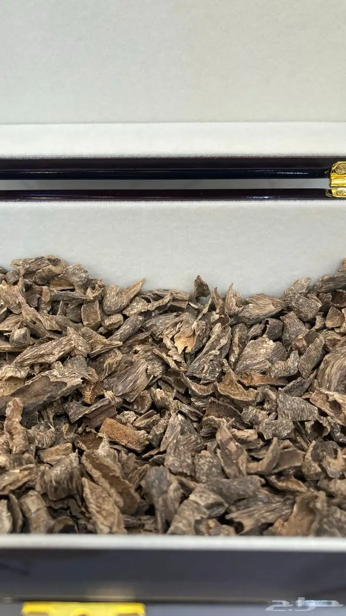 عود هندي زوايا صغيرة فاخرة 0