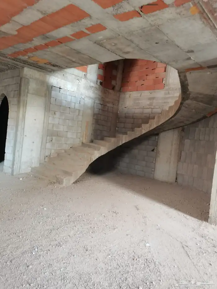 عمارة وفيلا للبيع قرب شارع البخاري 4
