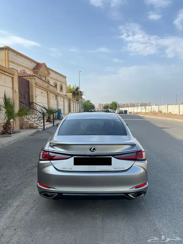 لكزس Es350 اف سبورت 2020 3
