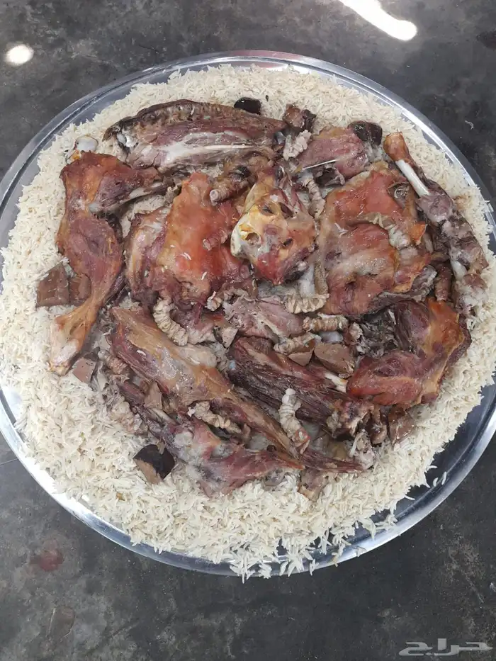 حنيذ ومندي ولحم ني ربع ذبيحه ونص وذبايح كامله ويوجد توصيل 16