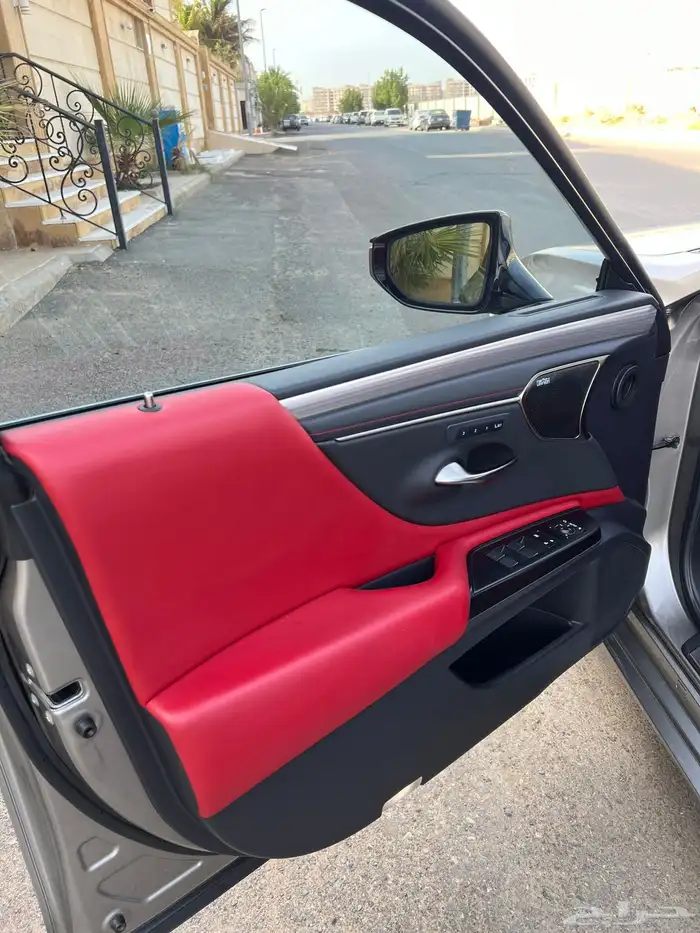 لكزس Es350 اف سبورت 2020 10