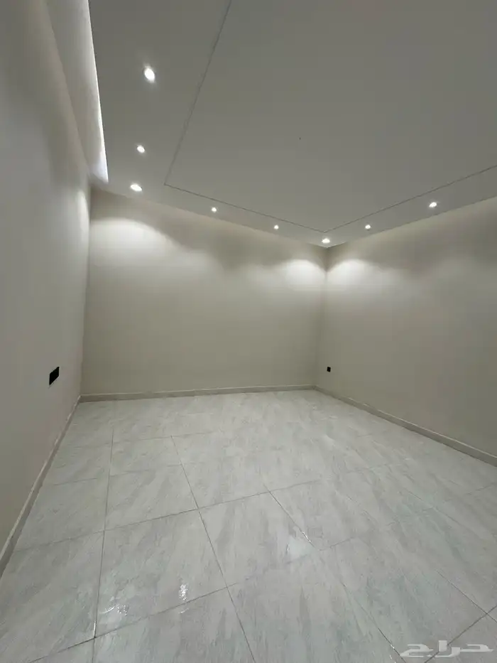 شقق للبيع حي الموظفين ابها مداخل خاصه 13