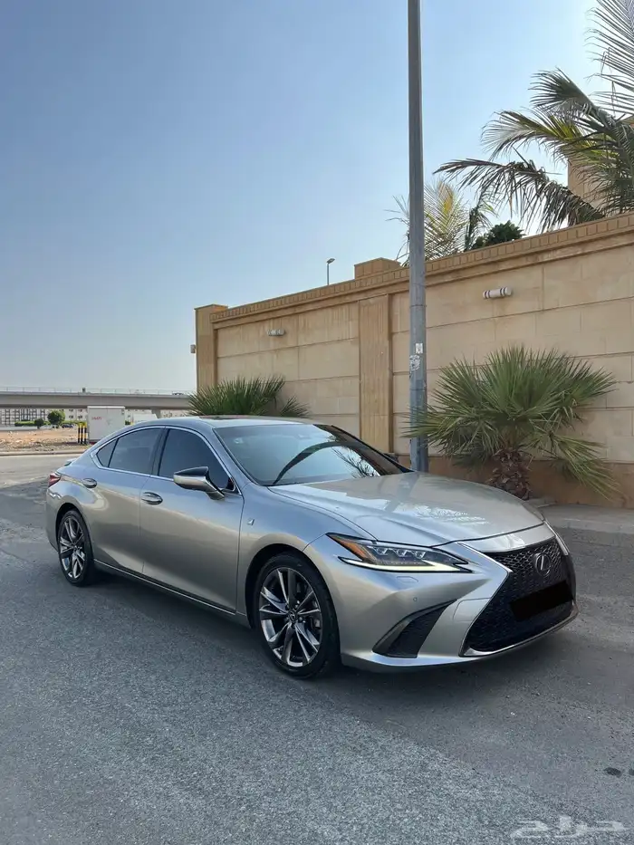 لكزس Es350 اف سبورت 2020 1